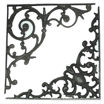 Metal decorative wrought iron corners